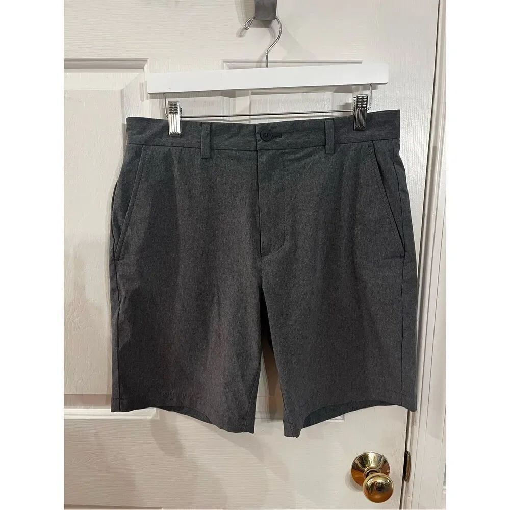 Vineyard Vines The Breaker Performance Shorts in Gray sz 32 EUC